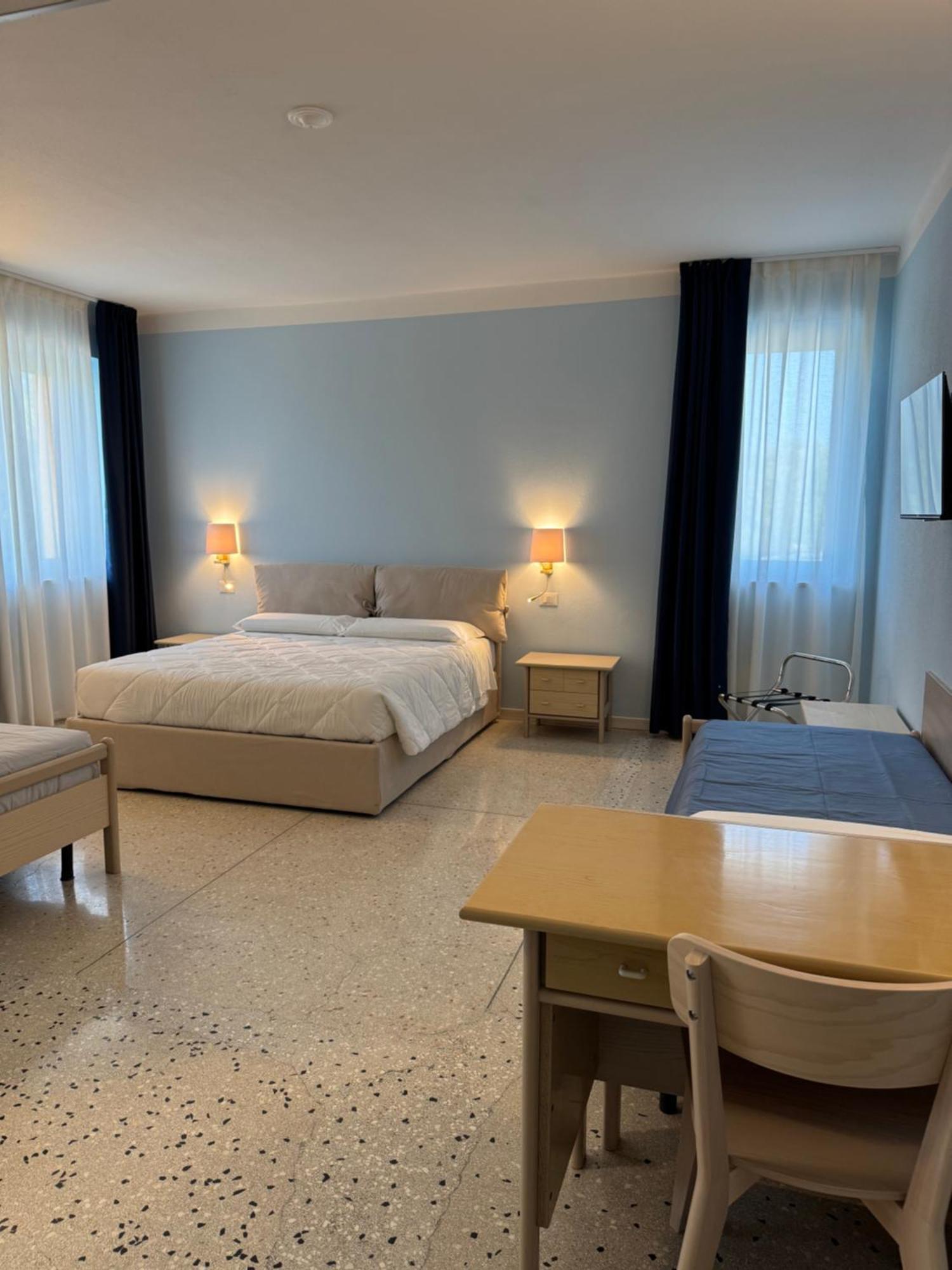 Albergo La Padana Montebello Vicentino Bagian luar foto